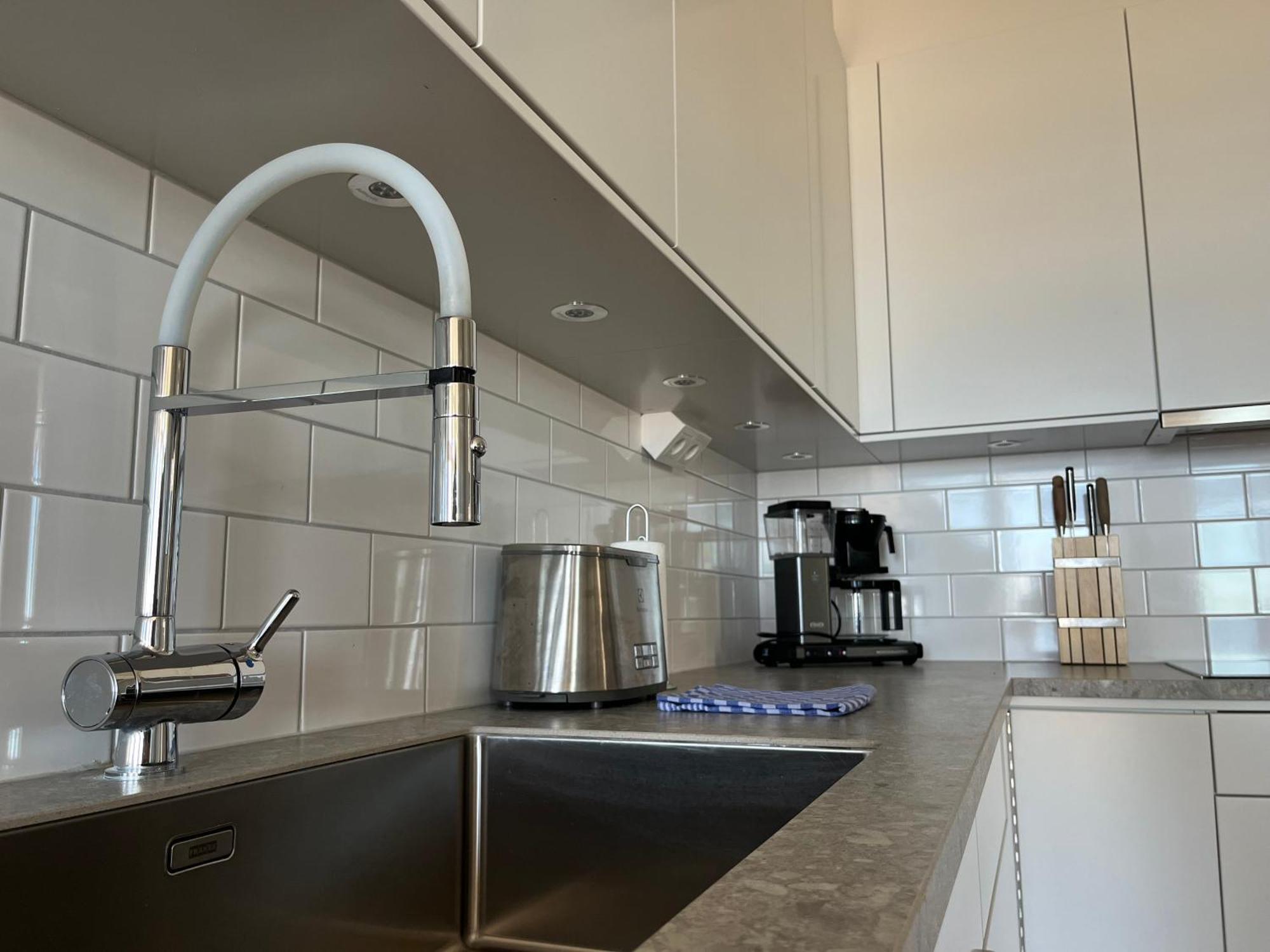 Ahusbrygga Apartment Hotel Luaran gambar